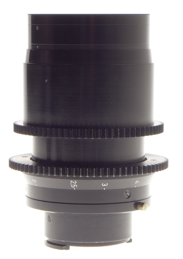 Kinoptik Paris 32 mm APOCHROMAT C- 1/2,8 monture Cameflex N24565